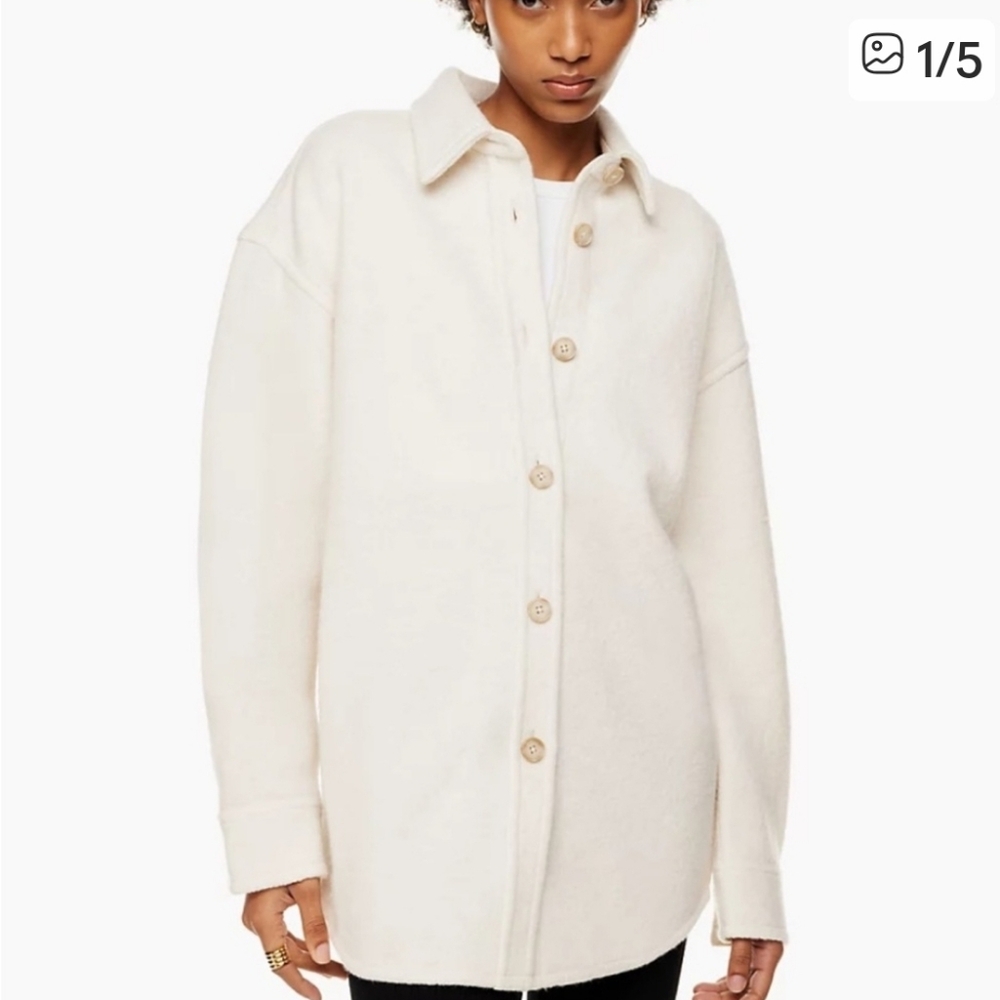 Aritzia- BABATON- Pelli Wool Shirt Jacket. Cream. NWT. Oversized. Sz L. UNISEX.